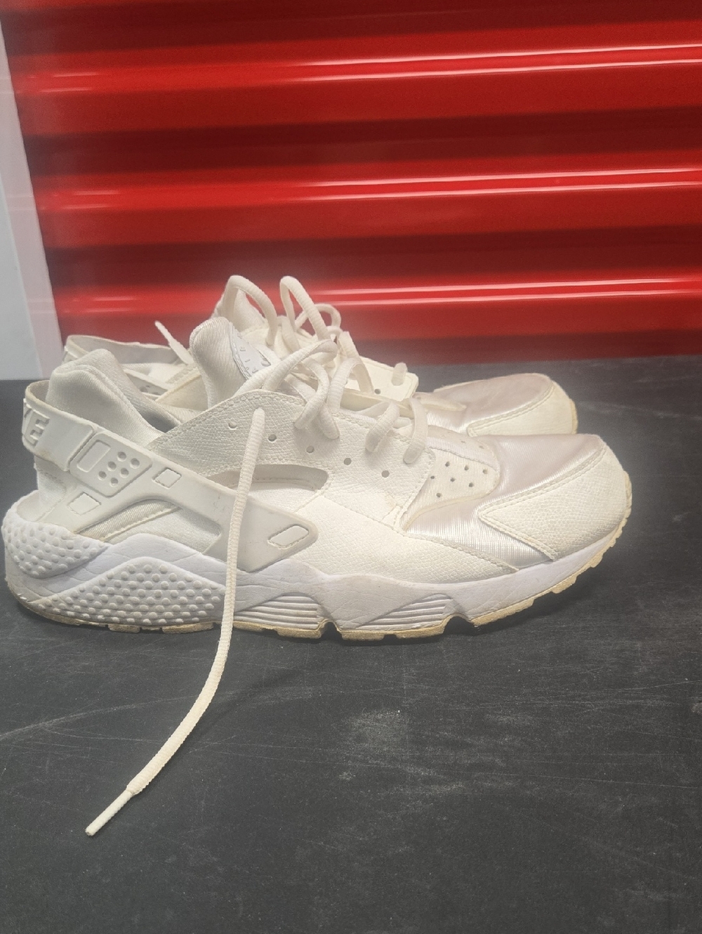 Woman's All-White Athletic Sneakers Nike Huarache Size 11***